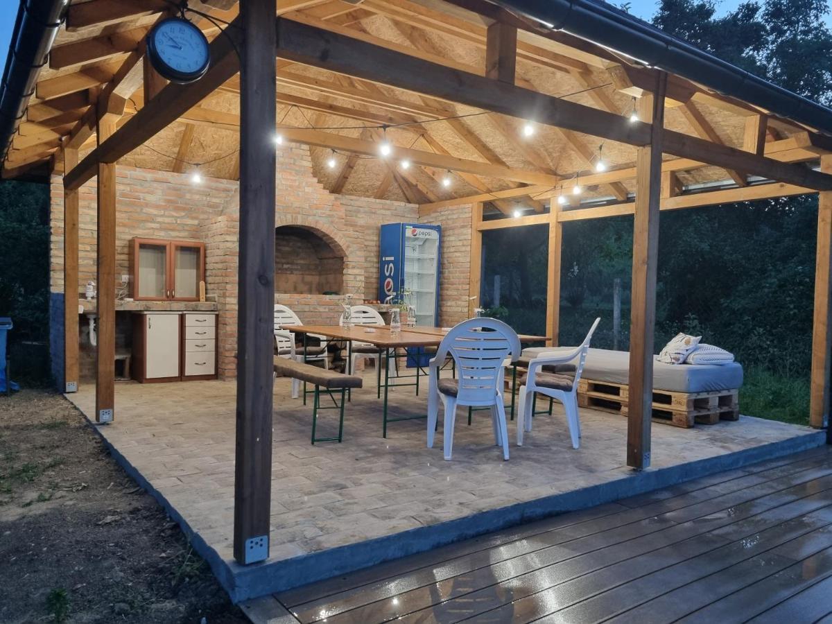 Hoopovo House Fruska Gora Villa Irig Luaran gambar